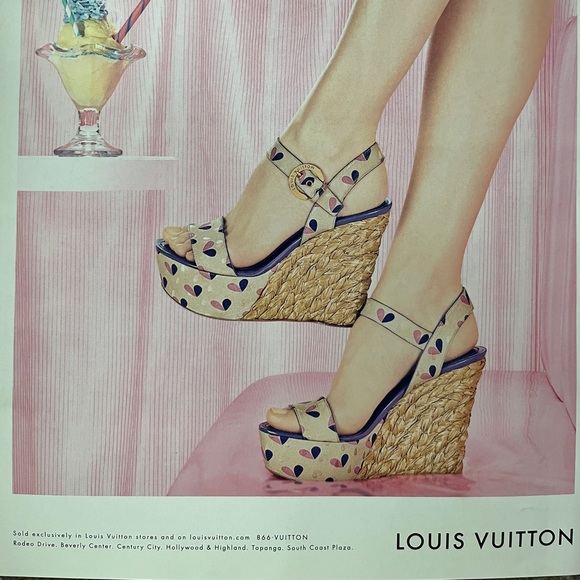 Vintage Lily Collins Cover - LA Times Magazine - The Fashion Issue March 2012 - Picture 11 of 13